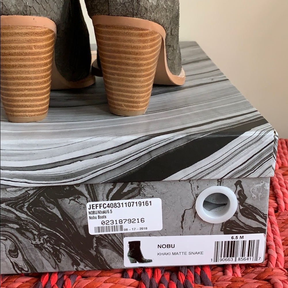 Jeffrey Campbell Boots - Picture 4 of 7